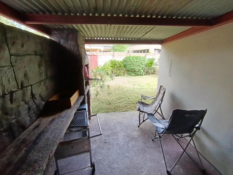 To Let 1 Bedroom Property for Rent in Meerhof North West